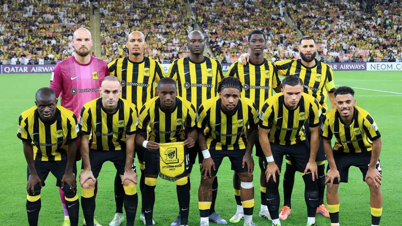العقدة الإماراتية تتجدد وتضع الاتحاد في مهب الريح بعد ليلة آسيوية صادمة